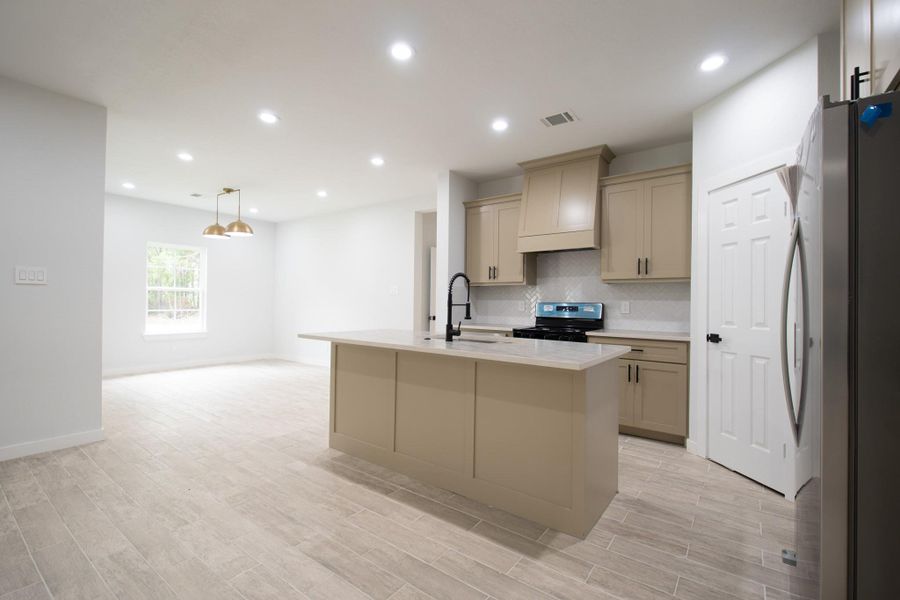 Furnished interior view inside a new home in , Dayton (Image 17).