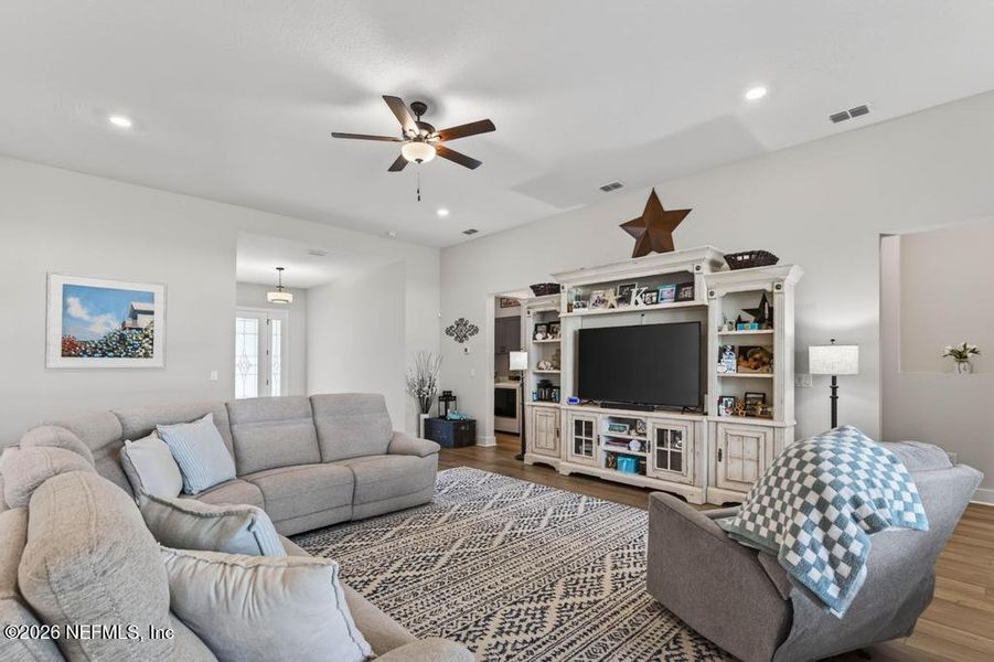 Furnished interior view inside a new home in , Hilliard (Image 62).