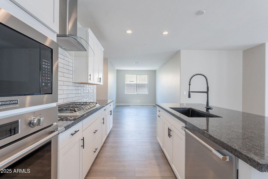 13-web-or-mls-Peoria-13 13-web-or-mls-Peoria-13