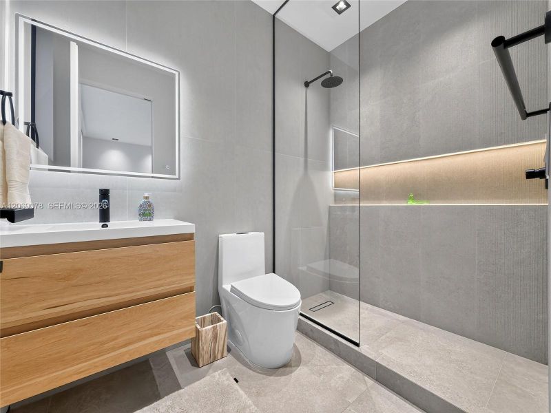 Furnished interior view inside a new home in , Miami (Image 16).