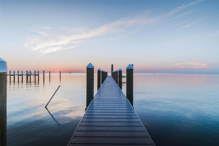 Natural landscape and outdoor views near  in Islamorada, Village of Islands (Image 85).