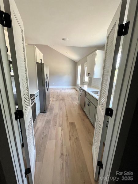 Image 20 of a home in .