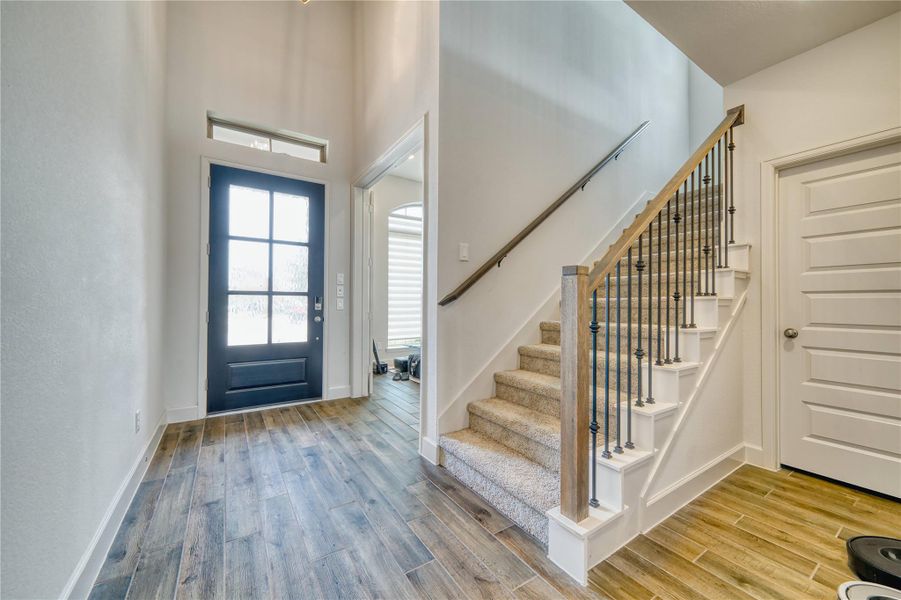 Spacious, unfurnished interior of a new home in , Fulshear (Image 16). Spacious, unfurnished interior of a new home in , Fulshear (Image 16).