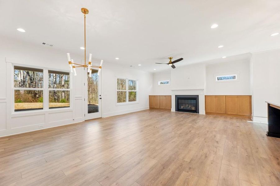 Spacious, unfurnished interior of a new home in Hillshire, Cumming (Image 16).