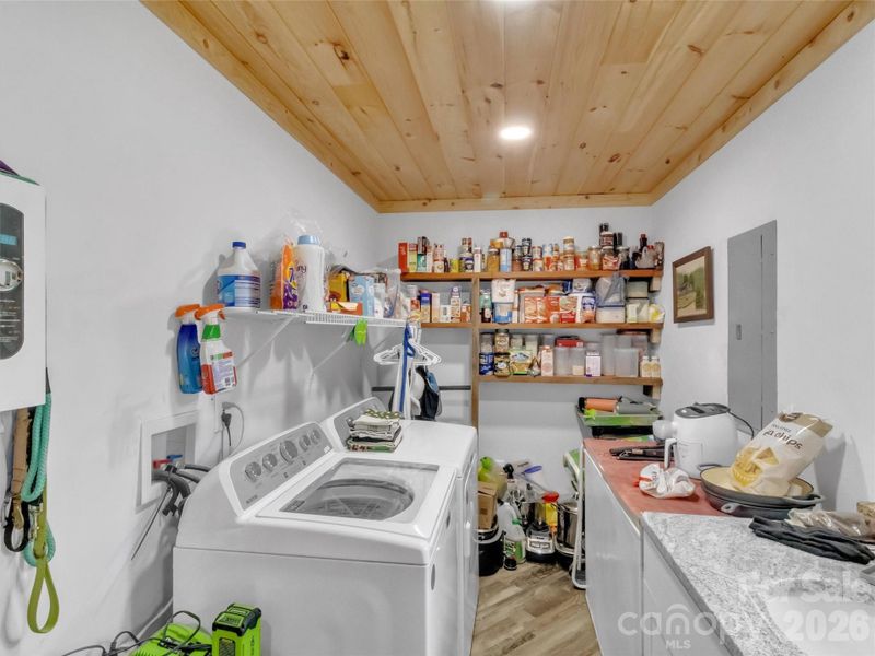 Furnished interior view inside a new home in , Sylva (Image 10).