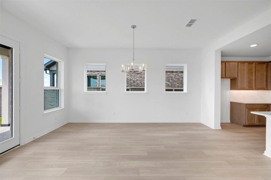 Spacious, unfurnished interior of a new home in , League City (Image 24).
