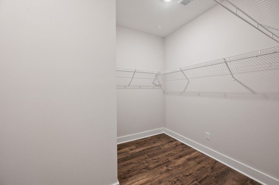 Spacious, unfurnished interior of a new home in Creek Pointe, Moncks Corner (Image 22).