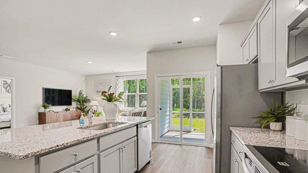 Furnished interior view inside a new home in Winfield Farms, Myrtle Beach (Image 6).