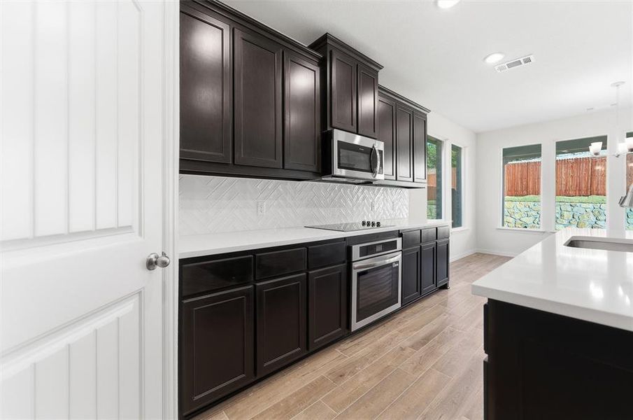 Furnished interior view inside a new home in Waterford Park, Weatherford (Image 7).