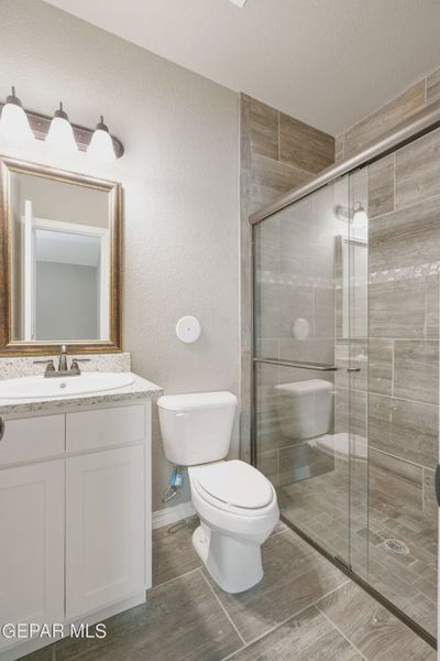 Furnished interior view inside a new home in Crossland, Socorro (Image 7).