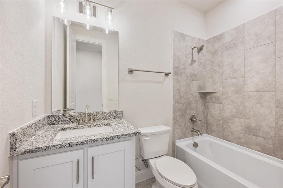 Furnished interior view inside a new home in Ridgepoint, Midlothian (Image 29). Furnished interior view inside a new home in Ridgepoint, Midlothian (Image 29).