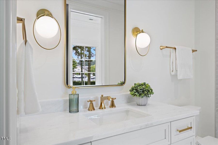 093-2A1A8452 093-2A1A8452