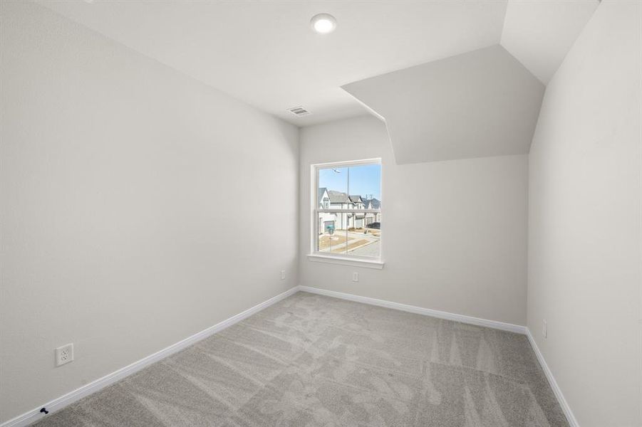 16957 Leatherflower- Bedroom-2