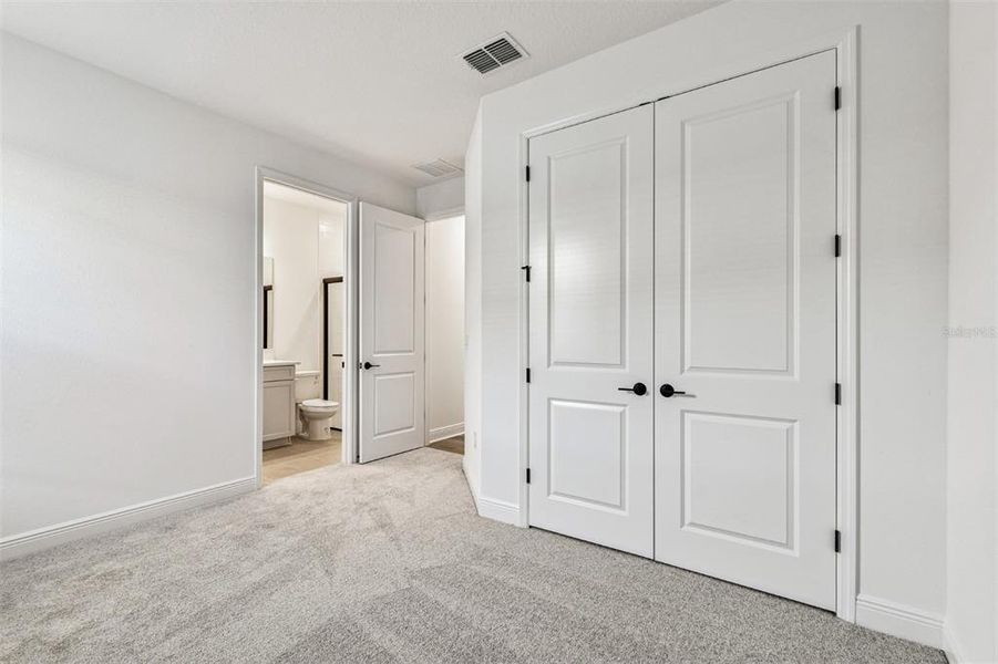 Spacious, unfurnished interior of a new home in Sweetwater at Lakewood Ranch, Lakewood Ranch (Image 13).