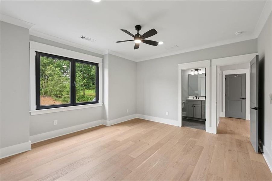 Spacious, unfurnished interior of a new home in , Braselton (Image 102). Spacious, unfurnished interior of a new home in , Braselton (Image 102).