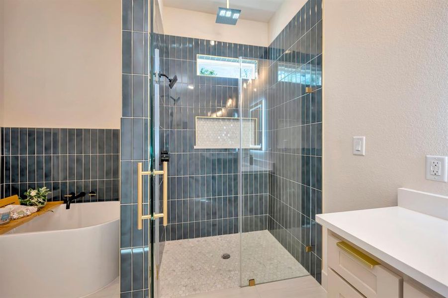 Furnished interior view inside a new home in , Fort Worth (Image 29).