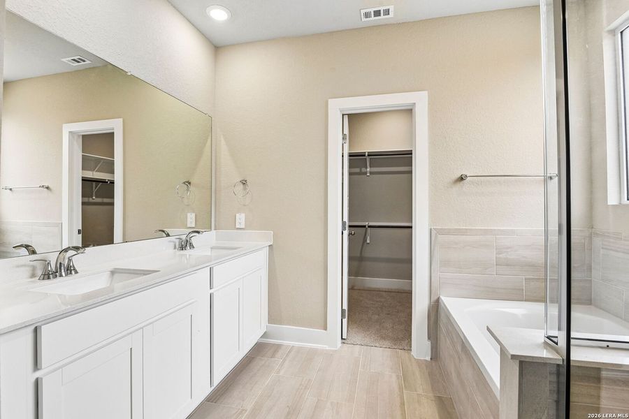 Furnished interior view inside a new home in Stetson Ridge, Marion (Image 13).