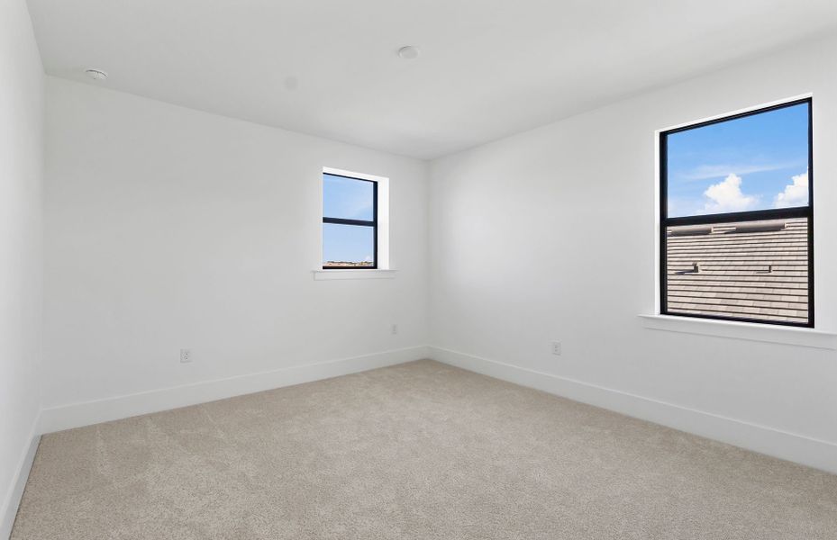 Spacious, unfurnished interior of a new home in Terreno, Naples (Image 15). Spacious, unfurnished interior of a new home in Terreno, Naples (Image 15).