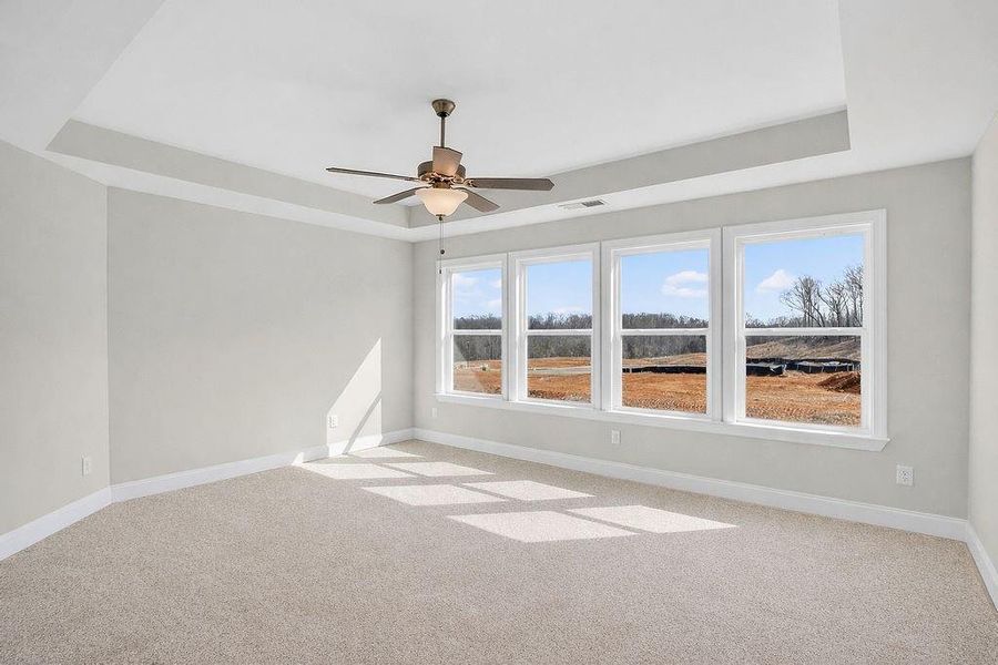 Spacious, unfurnished interior of a new home in , Homer (Image 22).