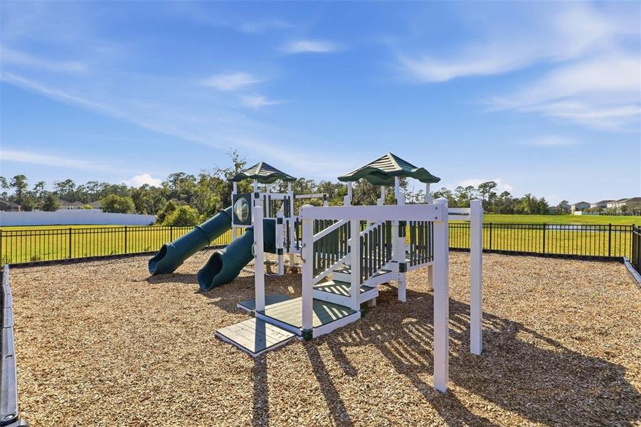 Community amenities in Lakewood Park, Deland (Image 37). Community amenities in Lakewood Park, Deland (Image 37).