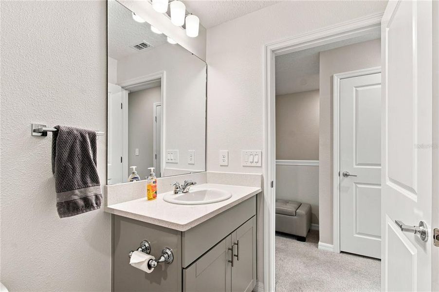 Furnished interior view inside a new home in , Kissimmee (Image 41).