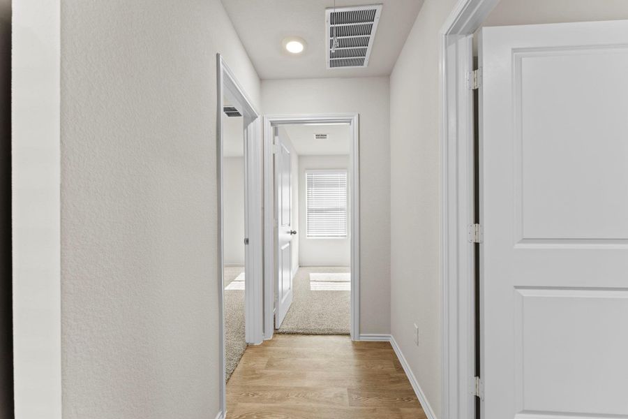 Spacious, unfurnished interior of a new home in Bollinger, Maxwell (Image 19).