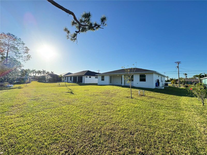 Image 18 of a home in .