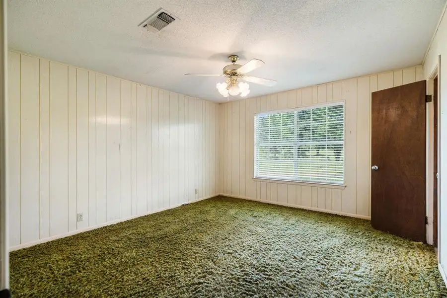 Spacious, unfurnished interior of a new home in , Pattonville (Image 11). Spacious, unfurnished interior of a new home in , Pattonville (Image 11).