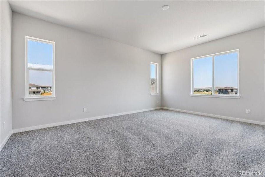 Spacious, unfurnished interior of a new home in Prestige Collection at Parkdale Commons, Lafayette (Image 25). Spacious, unfurnished interior of a new home in Prestige Collection at Parkdale Commons, Lafayette (Image 25).