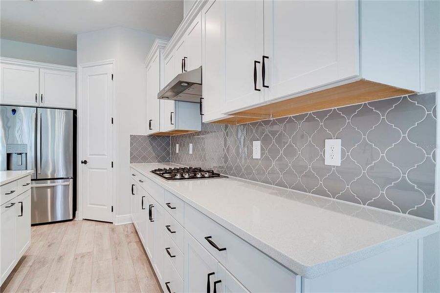 Furnished interior view inside a new home in , Kissimmee (Image 9).