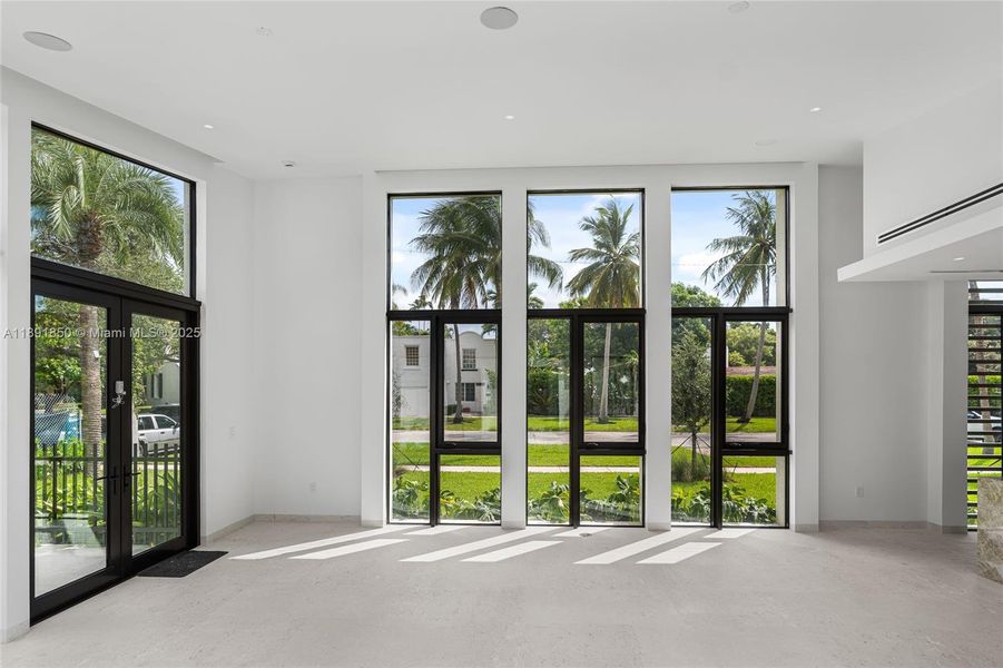 Image 53 of a home in .