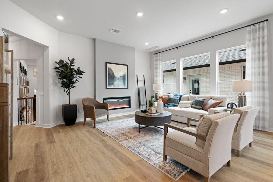 REPRESENTATIVE OF FLOOR PLAN ONLY REPRESENTATIVE OF FLOOR PLAN ONLY