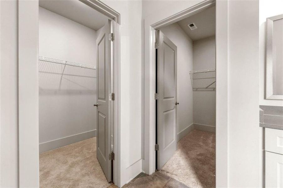 Spacious, unfurnished interior of a new home in SteepleChase, Hoschton (Image 30).