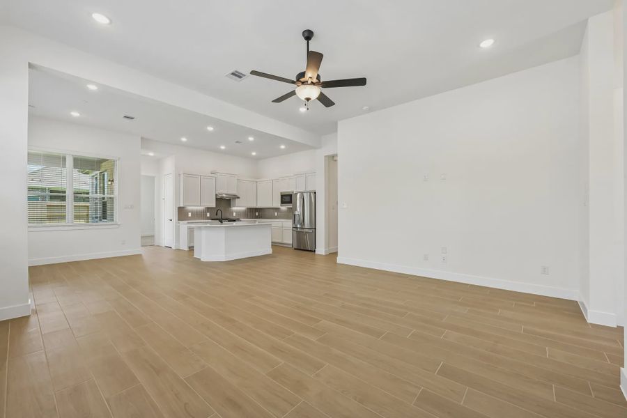 Spacious, unfurnished interior of a new home in Briarwood, Elgin (Image 16). Spacious, unfurnished interior of a new home in Briarwood, Elgin (Image 16).