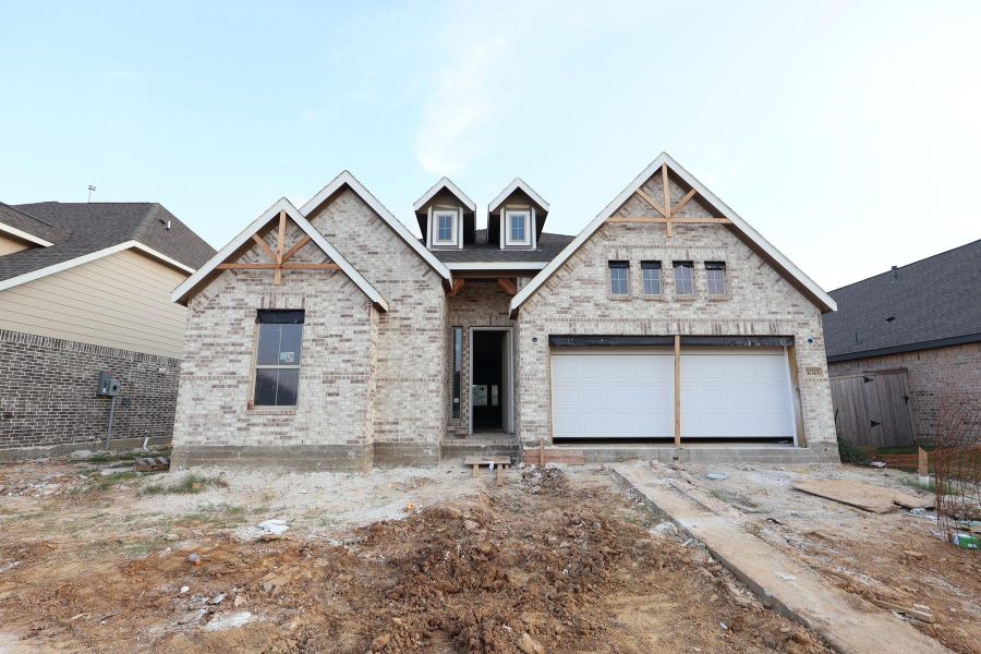 One-story home with 4 bedrooms, 3 baths and 2 car garage One-story home with 4 bedrooms, 3 baths and 2 car garage
