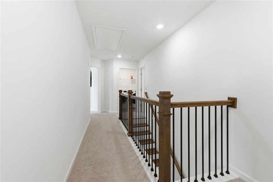 Spacious, unfurnished interior of a new home in Water Oak Estates, Lawrenceville (Image 38).