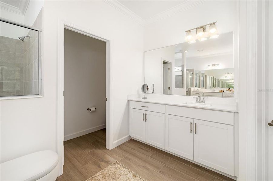 Furnished interior view inside a new home in , Bradenton (Image 41).