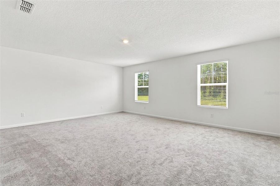 Spacious, unfurnished interior of a new home in Dunns Crossing, Jacksonville (Image 23). Spacious, unfurnished interior of a new home in Dunns Crossing, Jacksonville (Image 23).