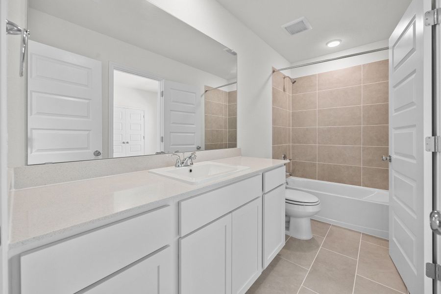 Furnished interior view inside a new home in Trinity Ranch, Elgin (Image 14).