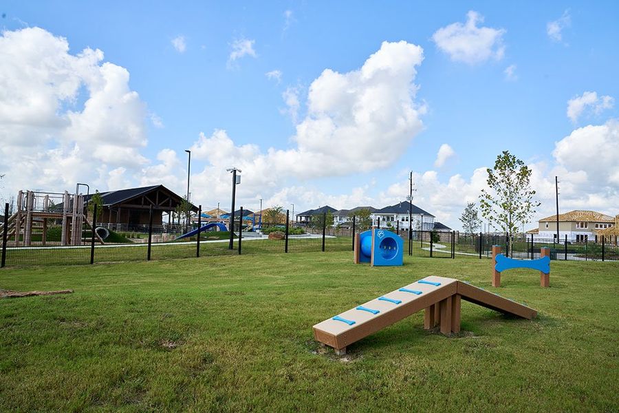 Community amenities in Bridge Creek 45s and 50s, Cypress (Image 9). Community amenities in Bridge Creek 45s and 50s, Cypress (Image 9).