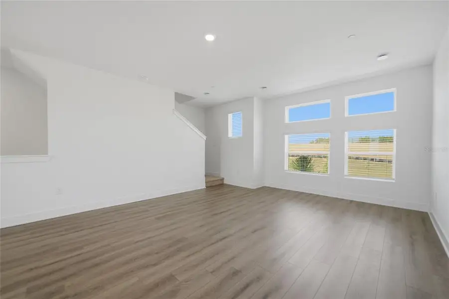 Spacious, unfurnished interior of a new home in , Winter Garden (Image 24). Spacious, unfurnished interior of a new home in , Winter Garden (Image 24).