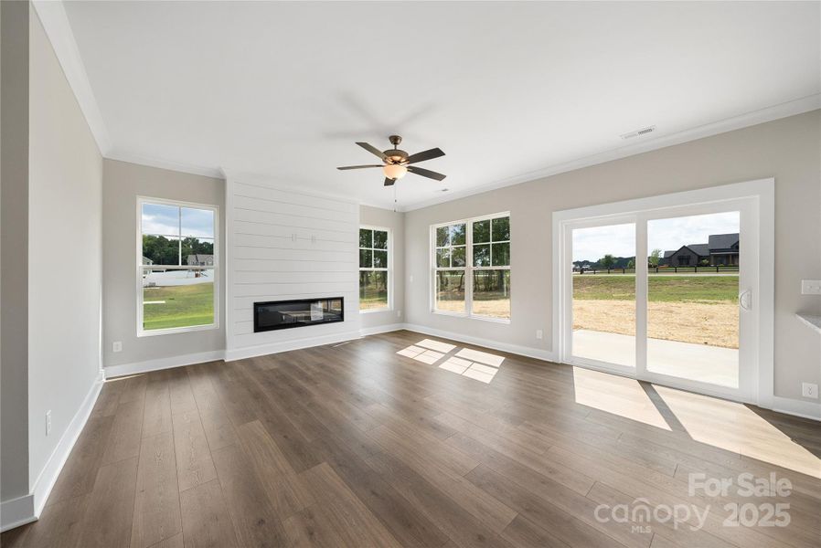 Spacious, unfurnished interior of a new home in , Stanfield (Image 32).