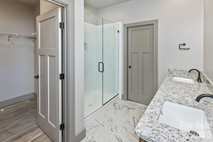 Image 22 of a home in .