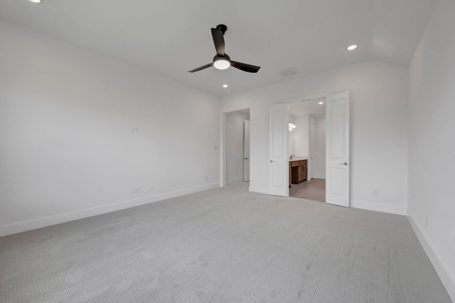 Spacious, unfurnished interior of a new home in Bridgewater, Midlothian (Image 26).