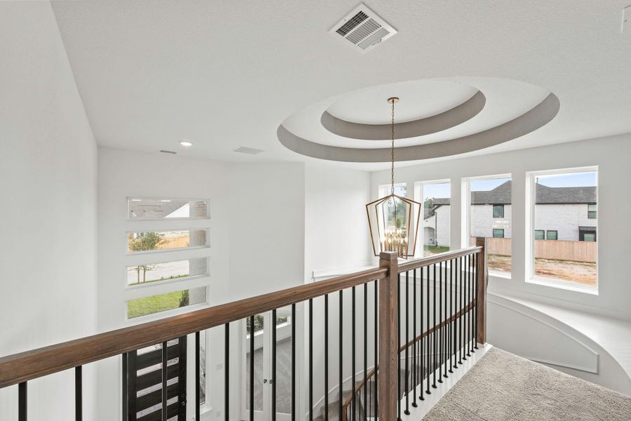 Representative image. Features, specifications, selections and colors may vary. Representative image. Features, specifications, selections and colors may vary.