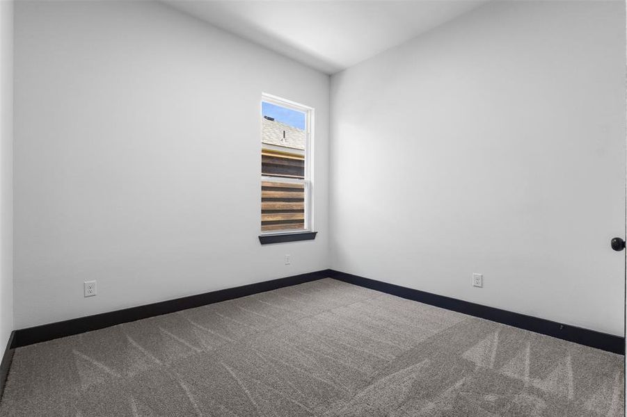 Spacious, unfurnished interior of a new home in , Dallas (Image 11).