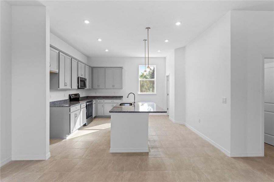 Furnished interior view inside a new home in , Tampa (Image 22). Furnished interior view inside a new home in , Tampa (Image 22).