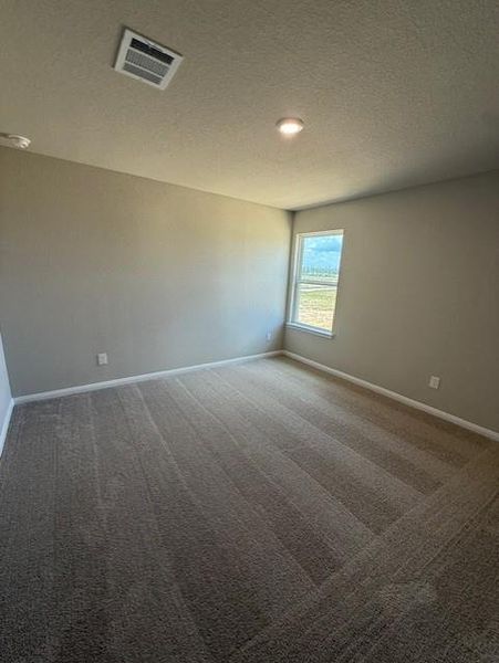 Spacious, unfurnished interior of a new home in Townsend Reserve, Splendora (Image 21).