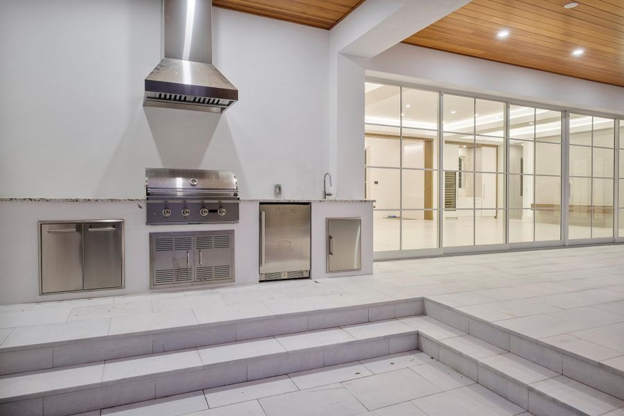 112-420 Barbarossa Ave_112 112-420 Barbarossa Ave_112