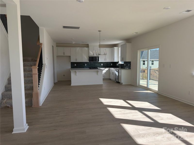 Spacious, unfurnished interior of a new home in , Denver (Image 13).